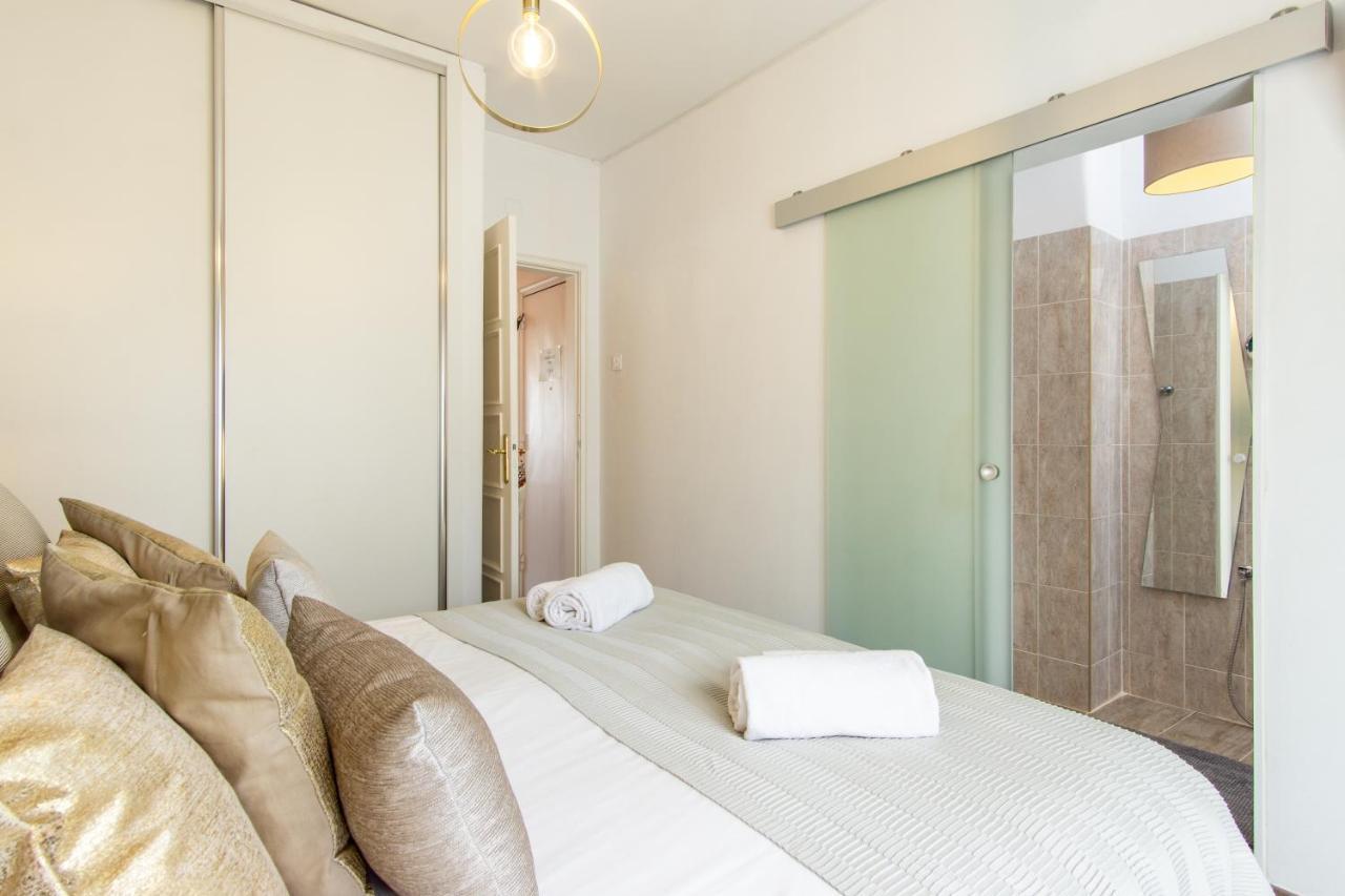 Gaze Out At The City In A Retro-Chic Getaway Lisboa Exteriér fotografie